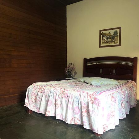 Ibiúna Sitio Pousada Recanto Curio מראה חיצוני תמונה